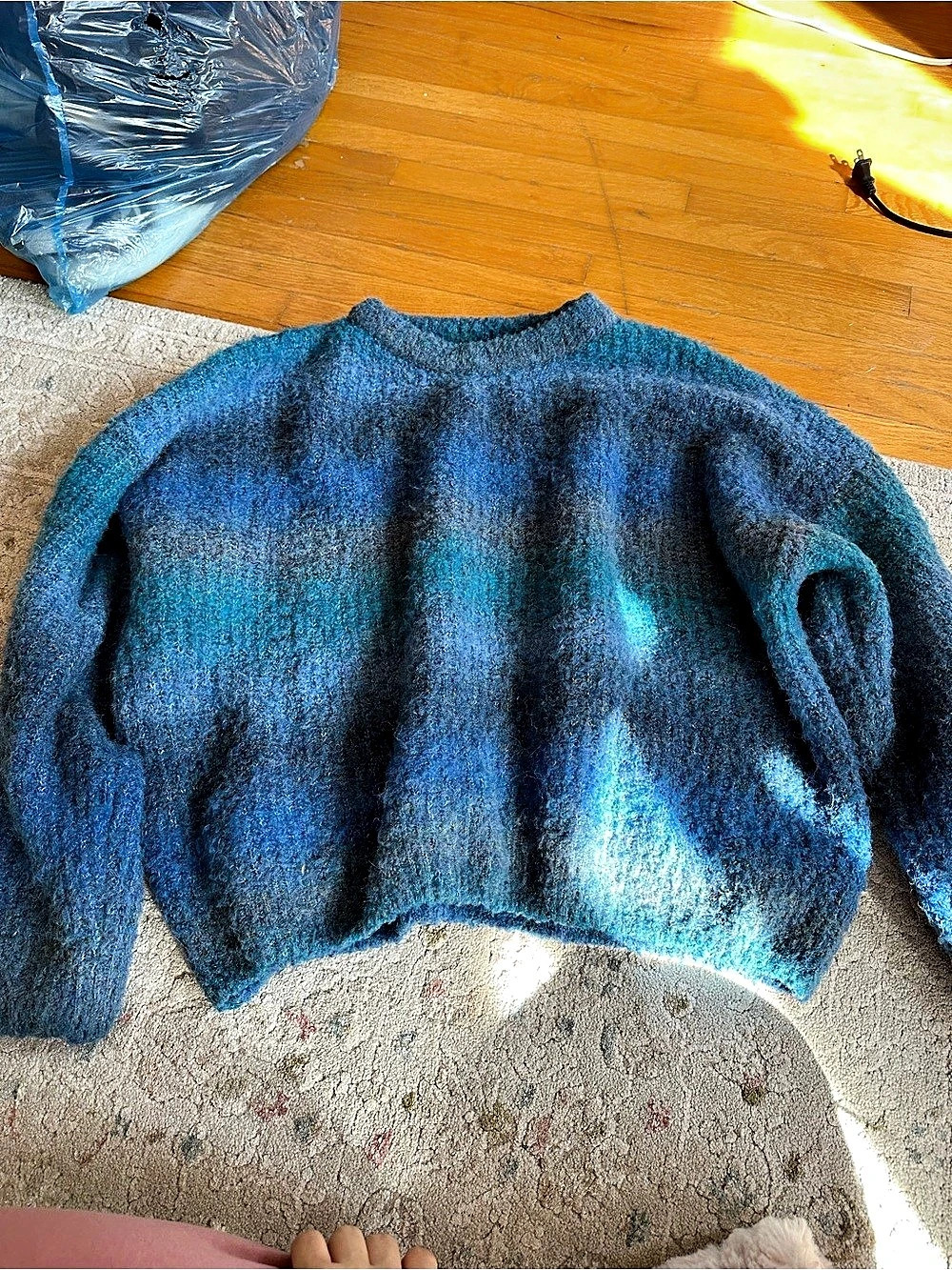 Cozy Crew-Neck Ombré Sweater Blue